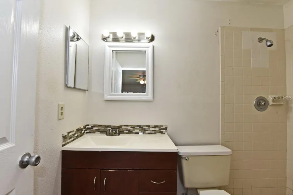 2809 WAXY WILLOW LANE Orlando, FL 32808