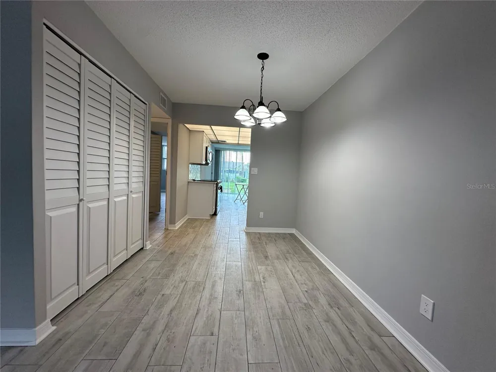4720 LOCUST STREET NE #101 St Petersburg, FL 33703