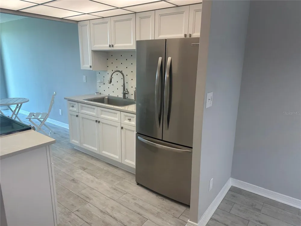 4720 LOCUST STREET NE #101 St Petersburg, FL 33703