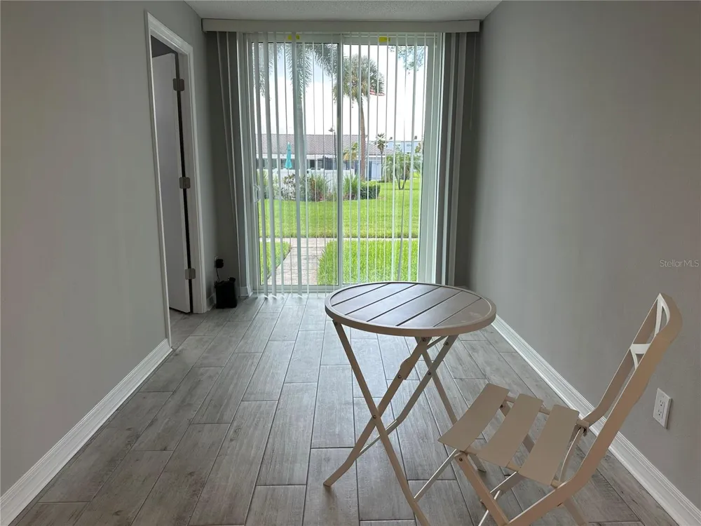 4720 LOCUST STREET NE #101 St Petersburg, FL 33703