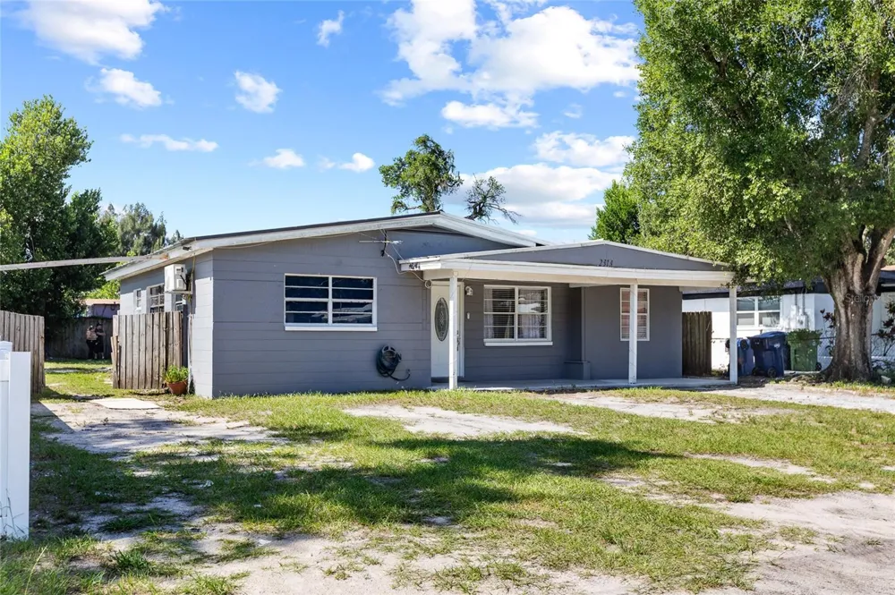 2313 E 111TH AVE Tampa, FL 33612