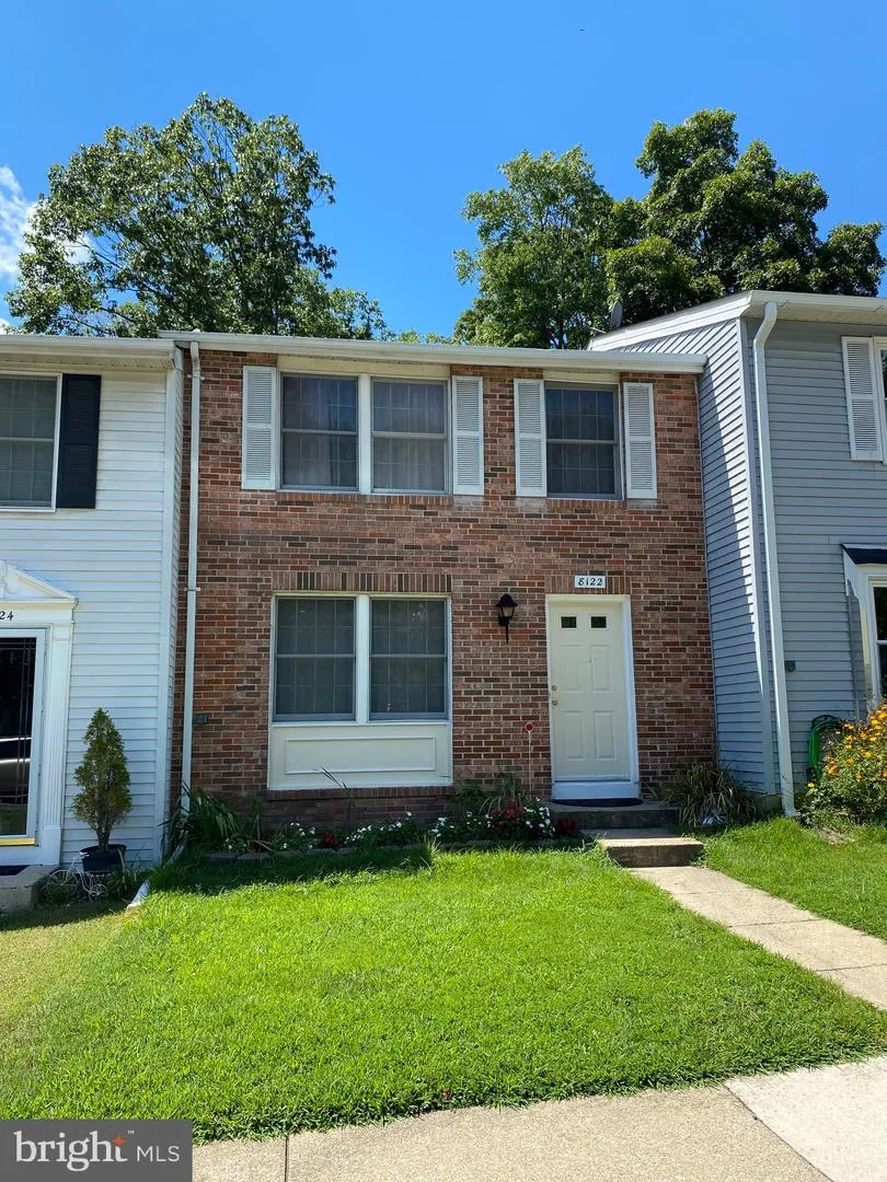 8122 PARKDALE COURT Springfield, VA 22153
