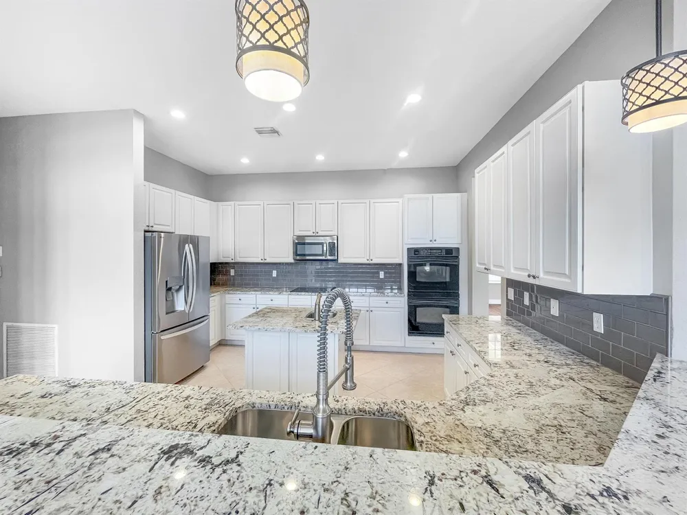 2231 SW Manele Place SW Palm City, FL 34990