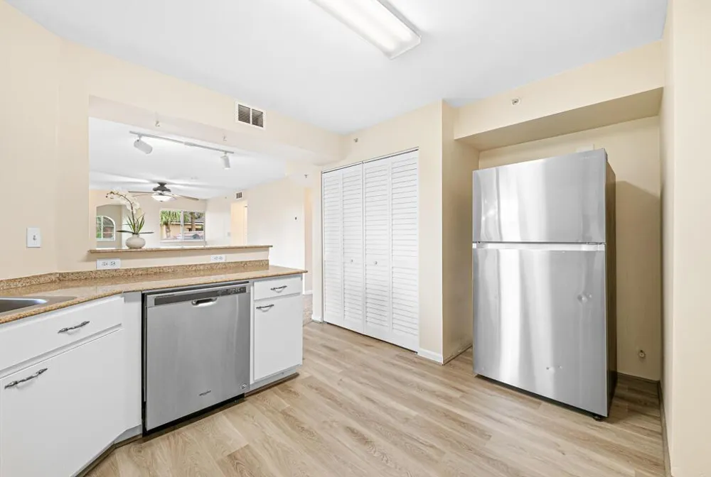 900 Scotia Drive #206 Hypoluxo, FL 33462