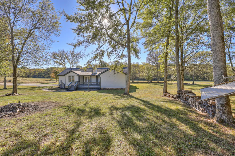 1380 Haley Rd Watertown, TN 37184