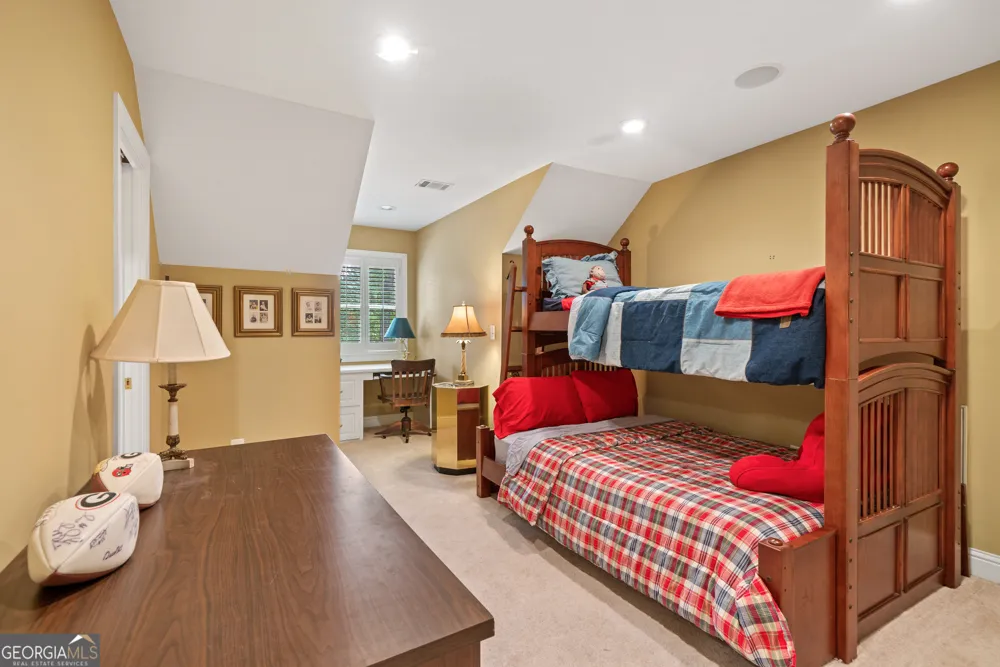 100 S Haven CT Macon, GA 31210