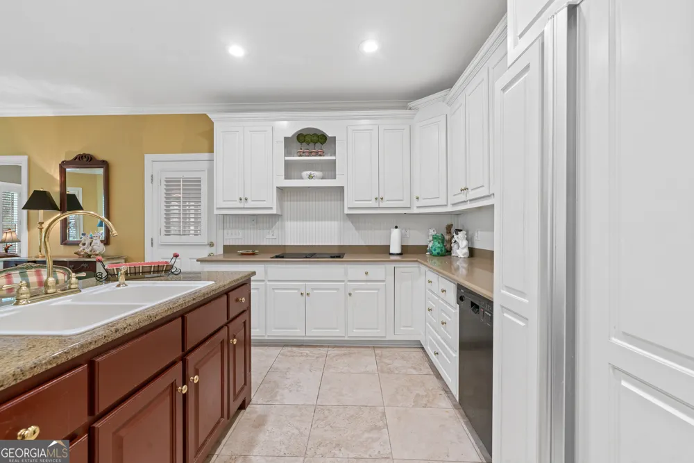 100 S Haven CT Macon, GA 31210