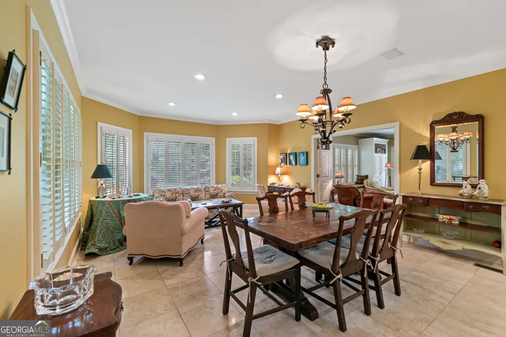 100 S Haven CT Macon, GA 31210