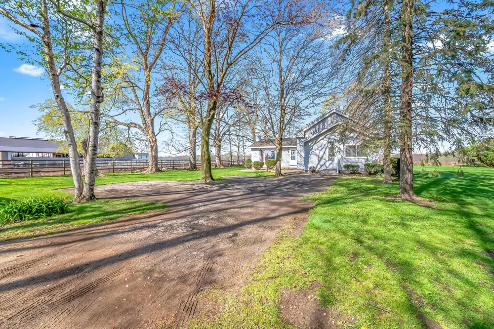 650 Boone Road Quincy, MI 49082