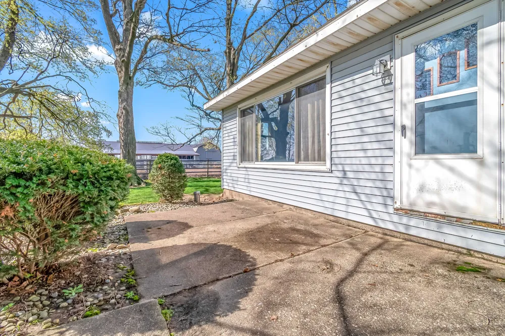 650 Boone Road Quincy, MI 49082