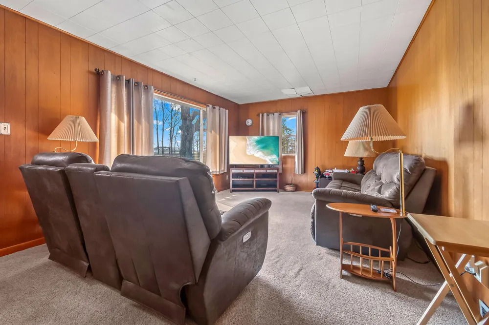 650 Boone Road Quincy, MI 49082