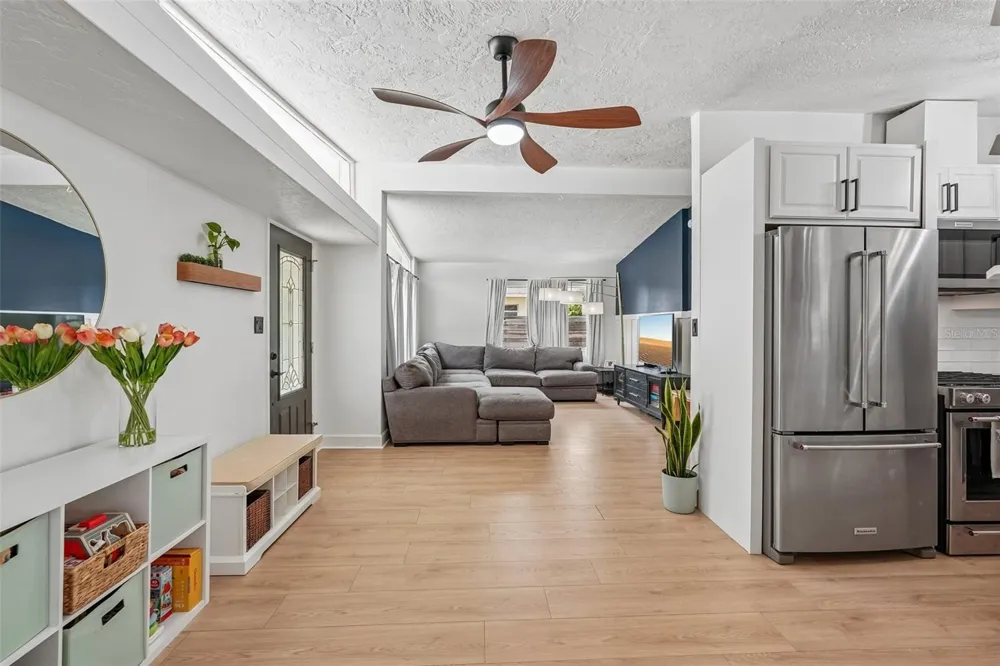 2406 FLORIDA BOULEVARD Bradenton, FL 34207
