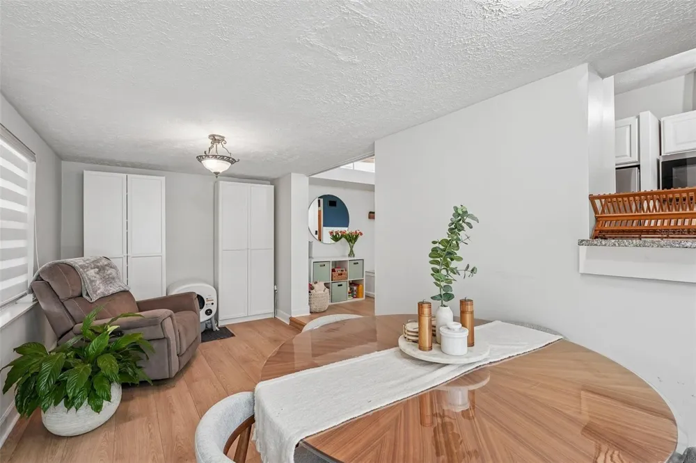 2406 FLORIDA BOULEVARD Bradenton, FL 34207