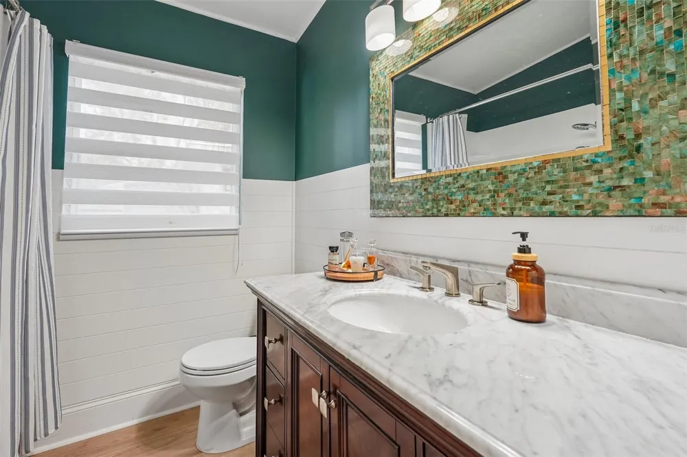 2406 FLORIDA BOULEVARD Bradenton, FL 34207