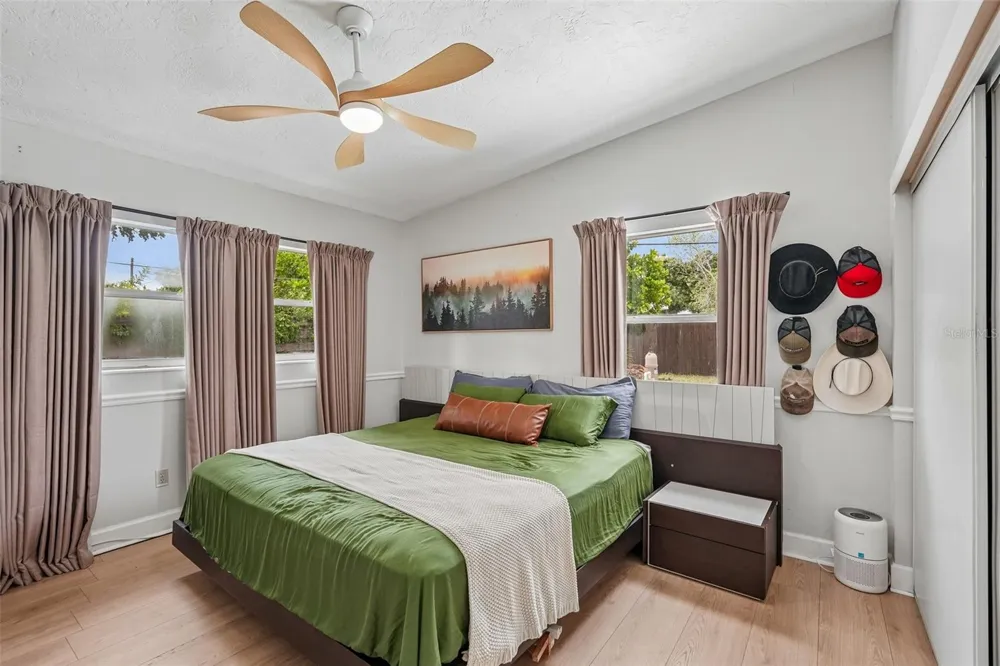 2406 FLORIDA BOULEVARD Bradenton, FL 34207