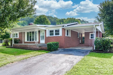 32 Kathy Drive