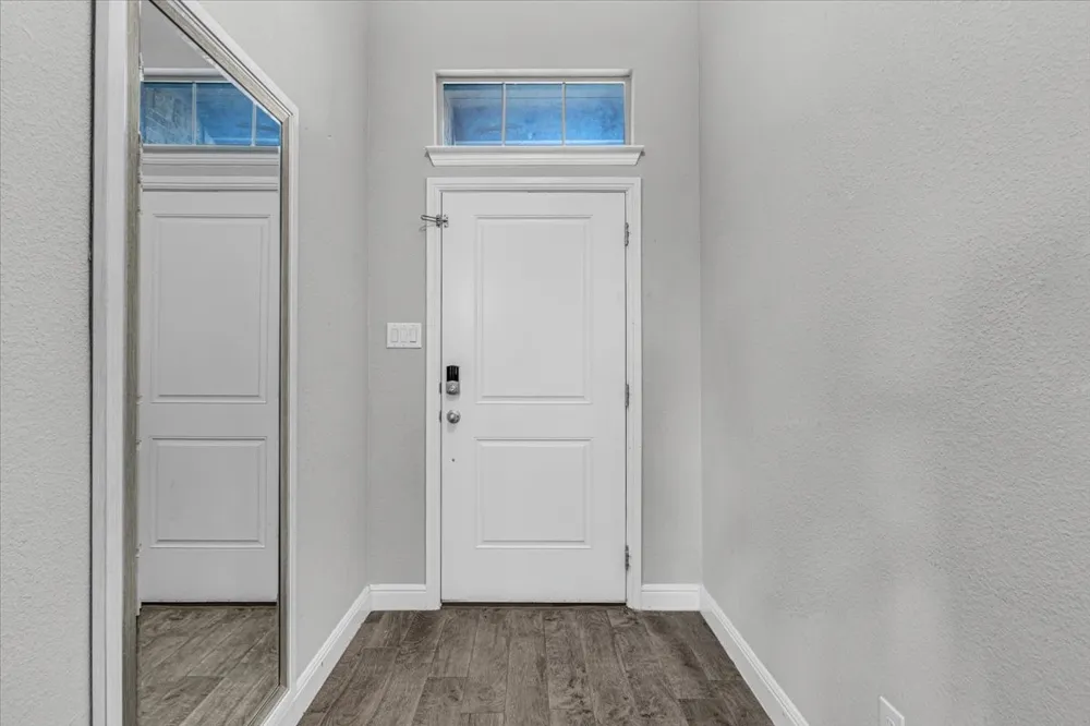 1402 Pleasanton Road Cleburne, TX 76033