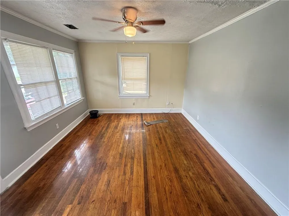 1562 Burton Avenue Macon, GA 31204