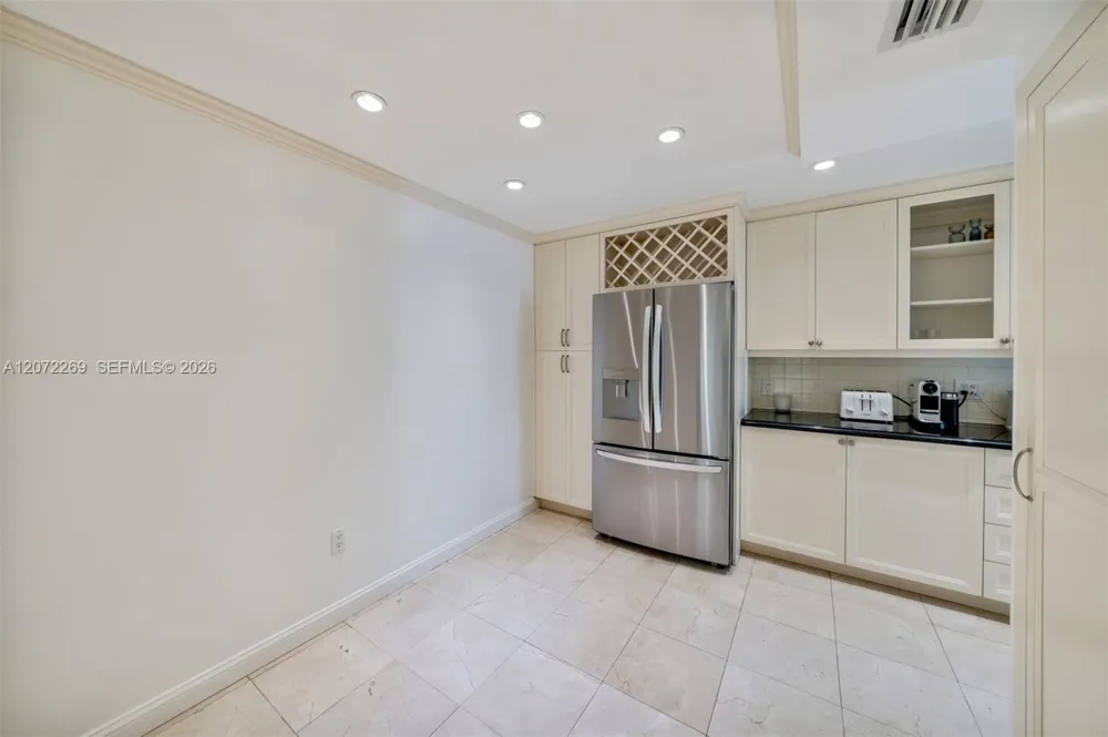 9801 Collins Ave #19H Bal Harbour, FL 33154