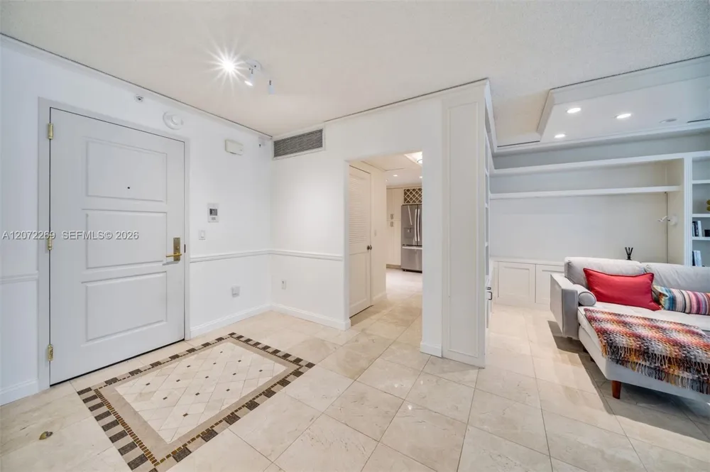 9801 Collins Ave #19H Bal Harbour, FL 33154
