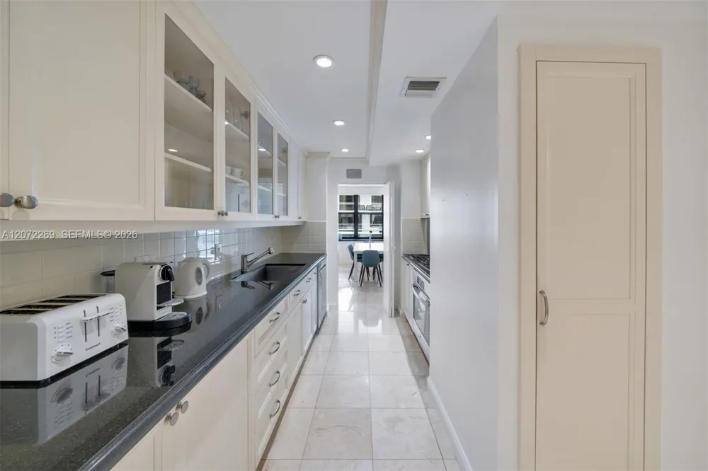 9801 Collins Ave #19H Bal Harbour, FL 33154