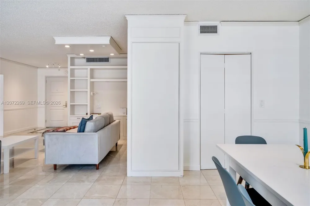 9801 Collins Ave #19H Bal Harbour, FL 33154