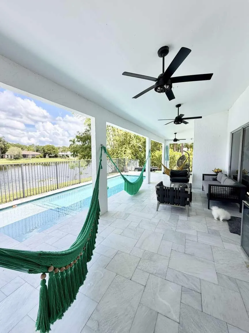 120 SARATOGA BOULEVARD W Royal Palm Beach, FL 33411
