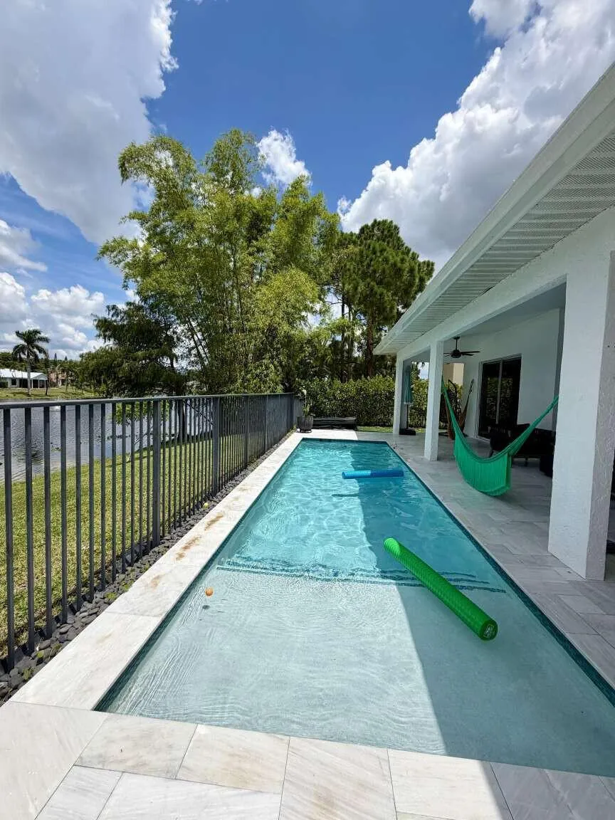 120 SARATOGA BOULEVARD W Royal Palm Beach, FL 33411