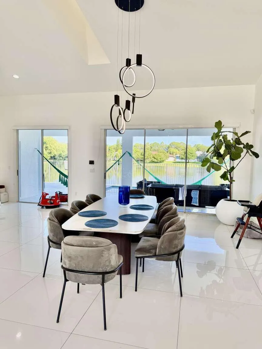 120 SARATOGA BOULEVARD W Royal Palm Beach, FL 33411
