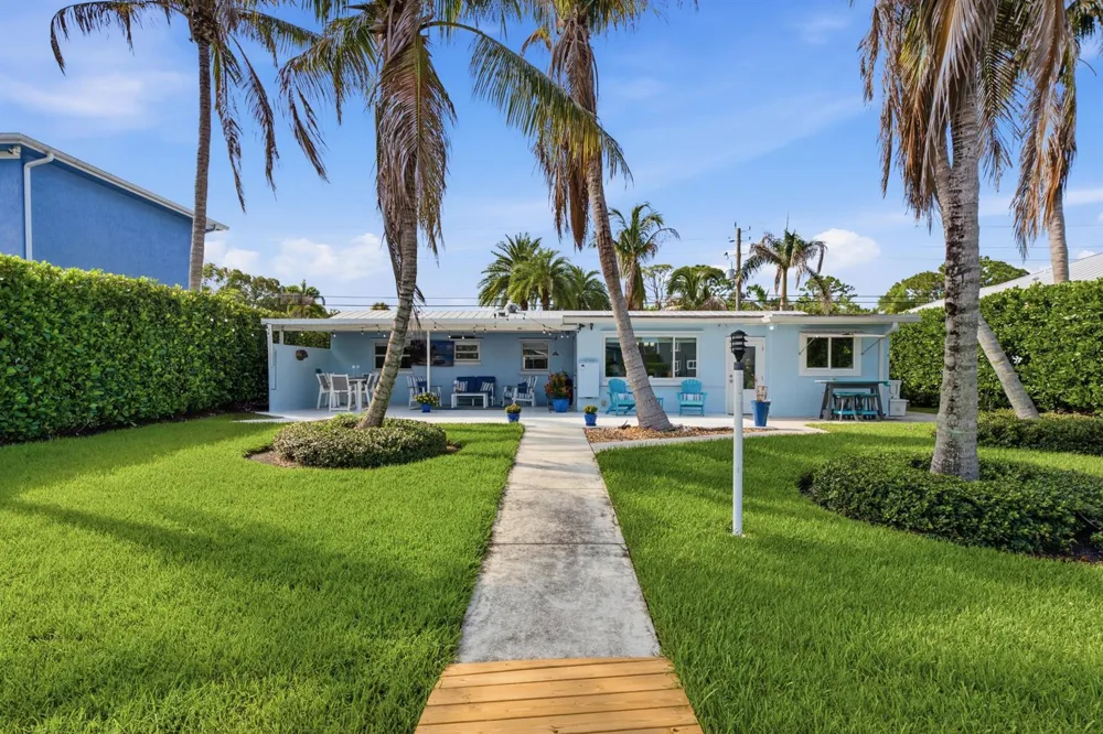 1719 SW DYER POINT ROAD Palm City, FL 34990