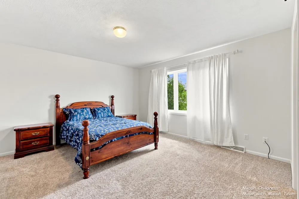 2700 Cape Coral Drive SW Wyoming City, MI 49418