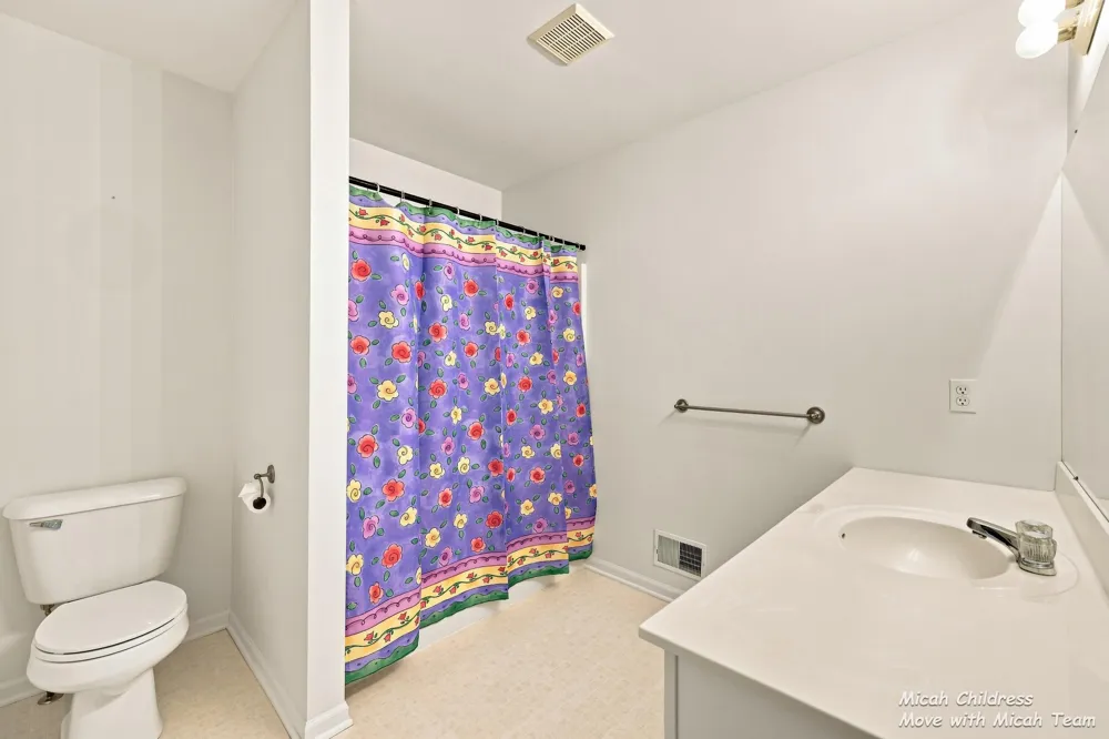2700 Cape Coral Drive SW Wyoming City, MI 49418