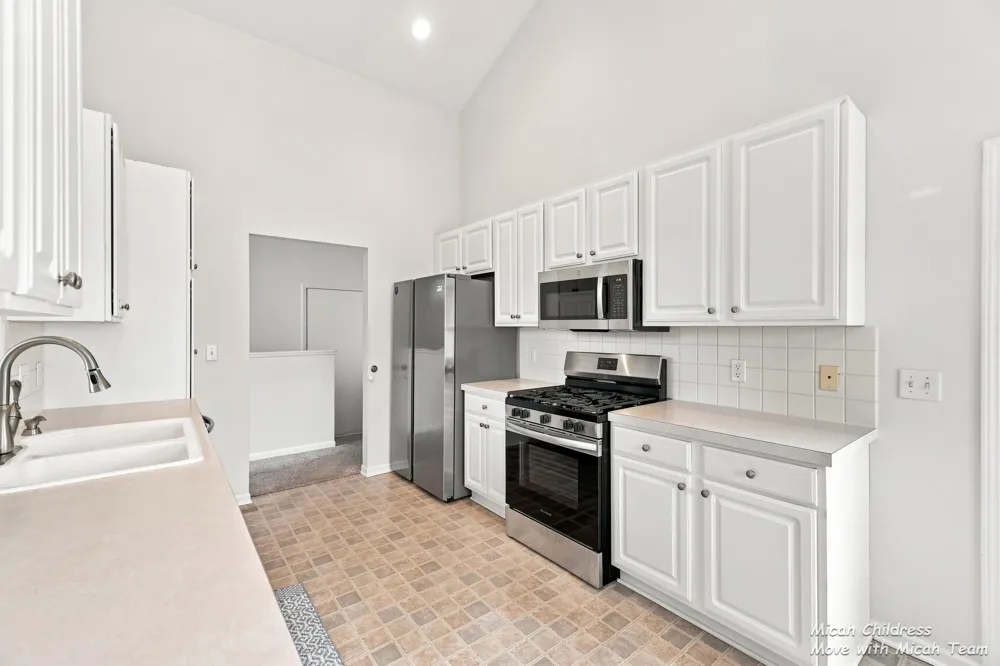 2700 Cape Coral Drive SW Wyoming City, MI 49418