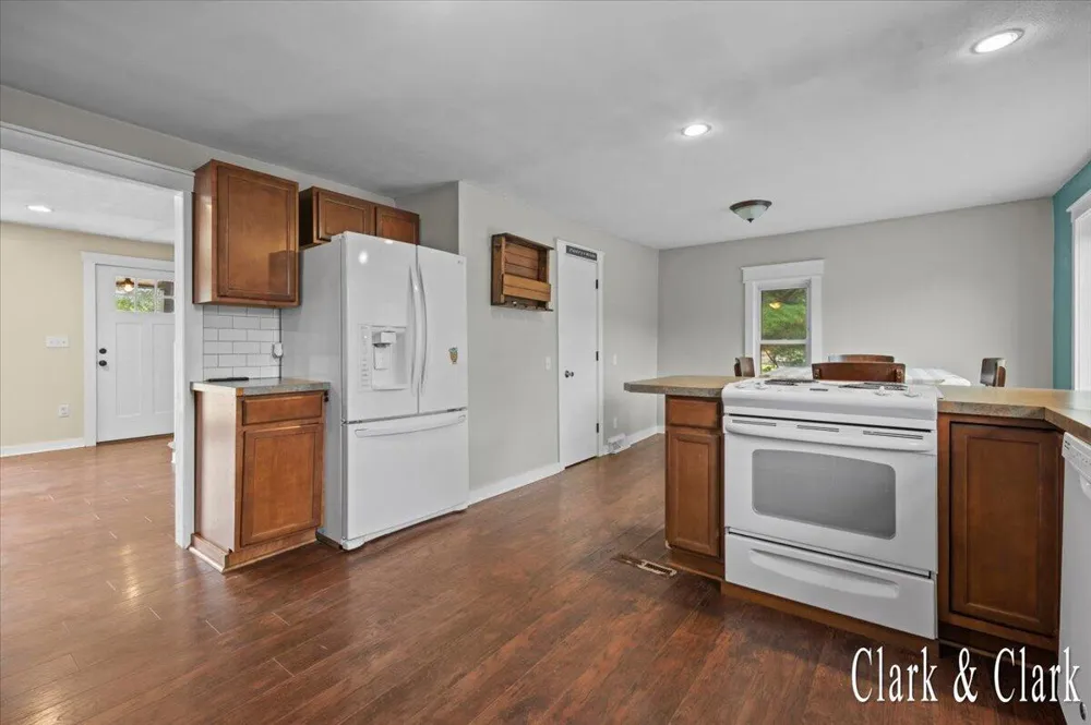 2016 E Croton Drive Brooks Township, MI 49337