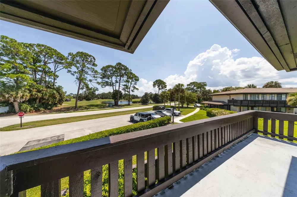 60 CLUB HOUSE DRIVE #208 Palm Coast, FL 32137