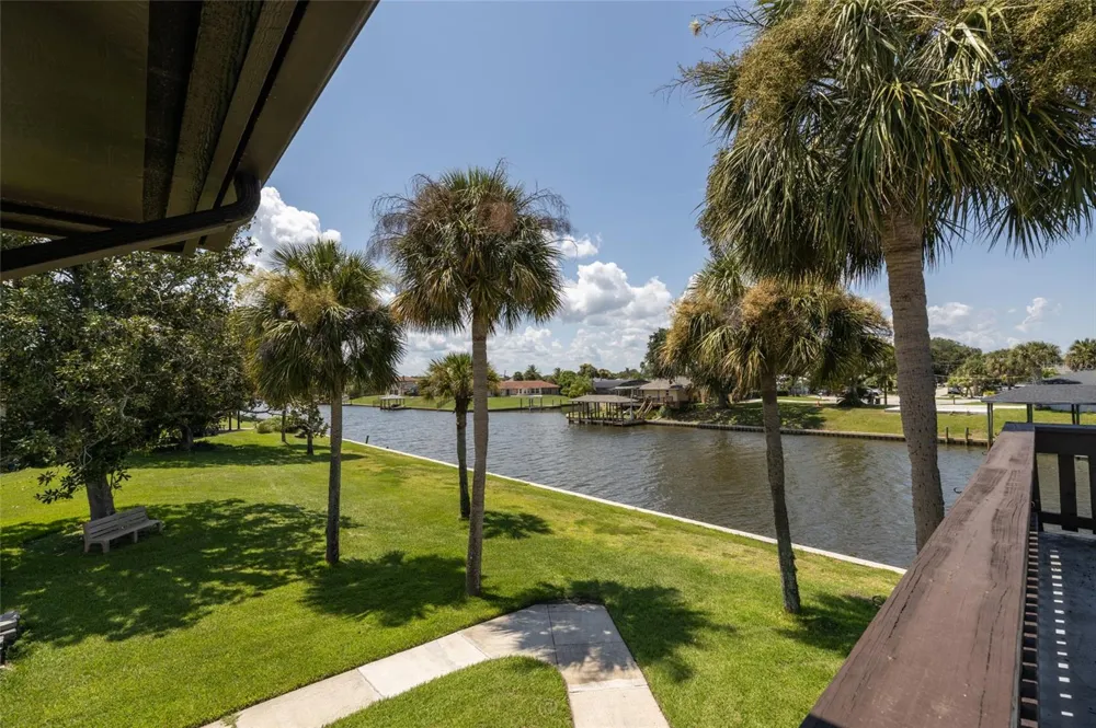 60 CLUB HOUSE DRIVE #208 Palm Coast, FL 32137