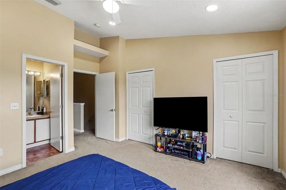 6236 OSPREY LAKE CIRCLE Riverview, FL 33578