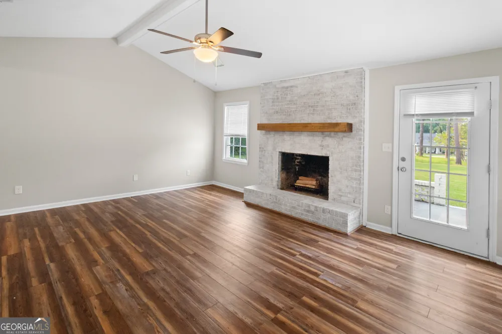 605 Honeysuckle LN Statesboro, GA 30458