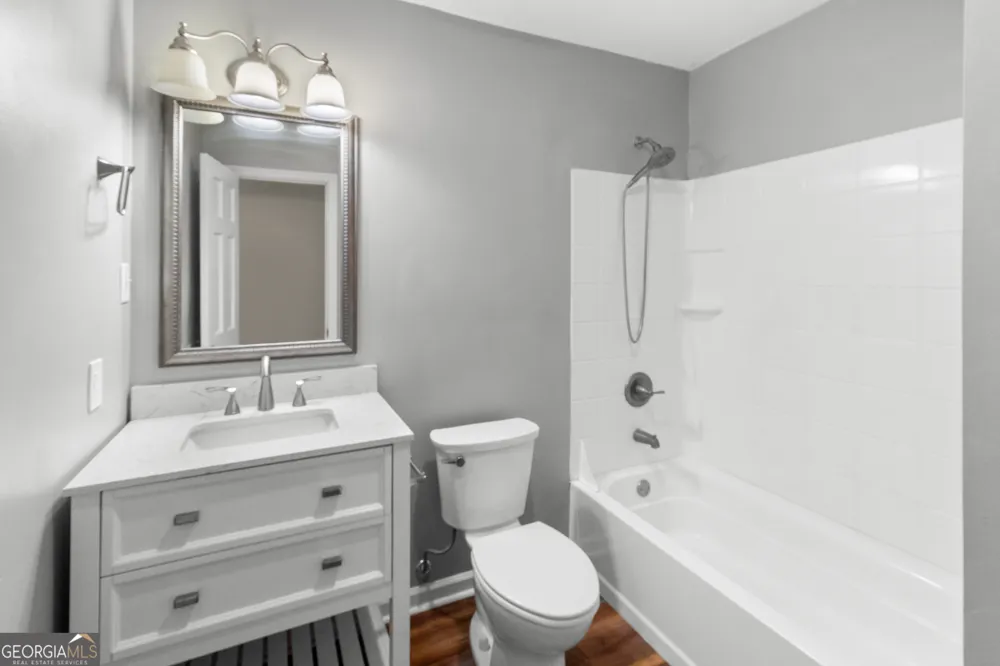 605 Honeysuckle LN Statesboro, GA 30458