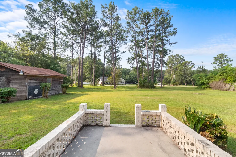 605 Honeysuckle LN Statesboro, GA 30458
