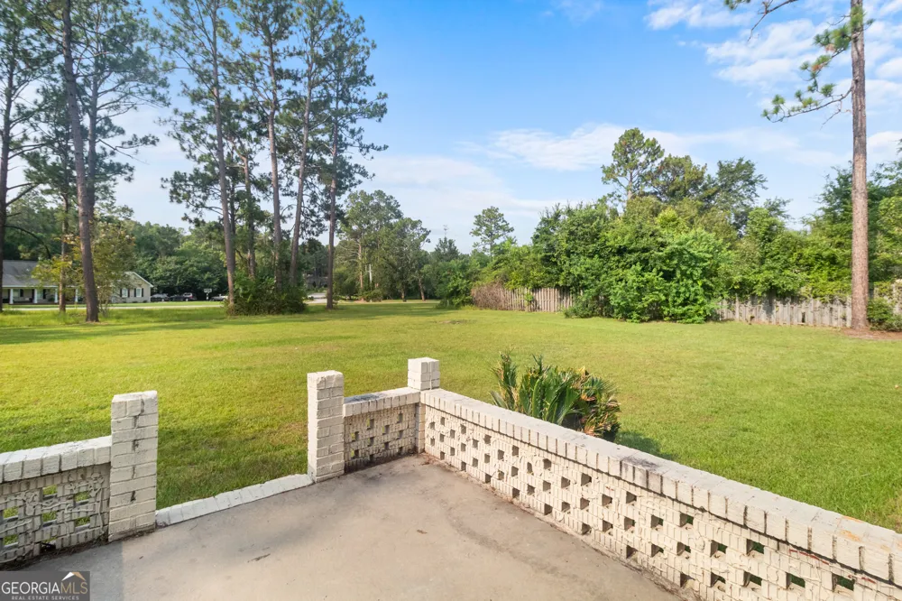 605 Honeysuckle LN Statesboro, GA 30458