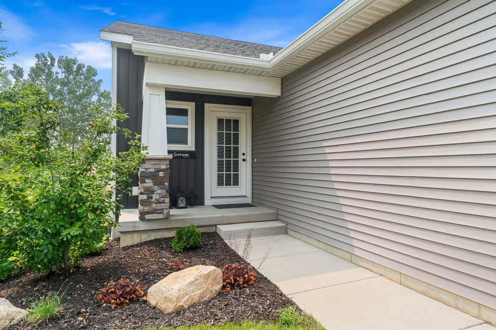 13683 Legends View Court #18 Holland, MI 49424