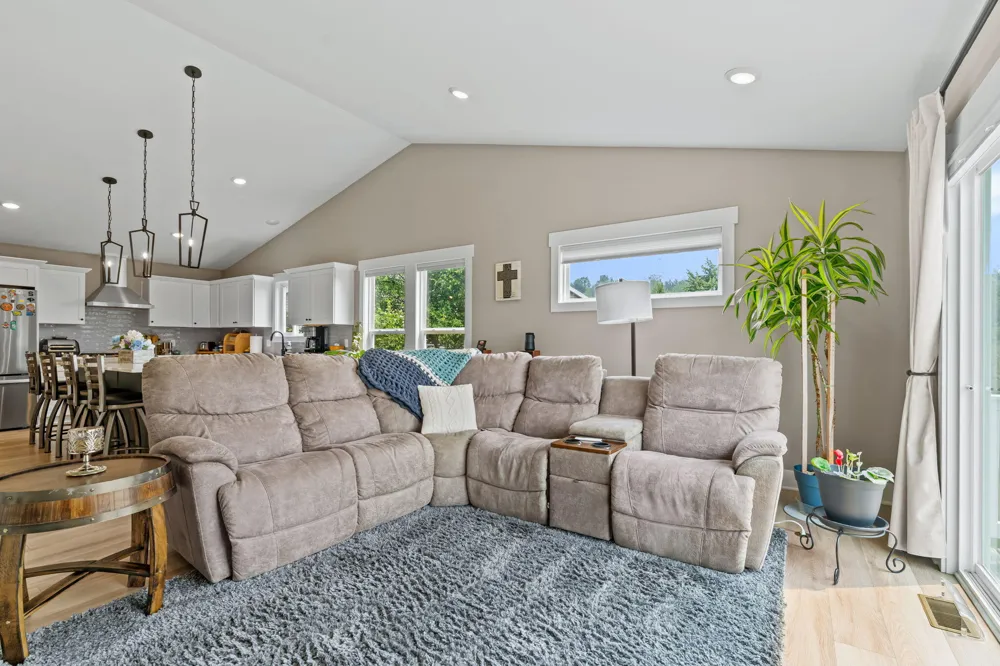 13683 Legends View Court #18 Holland, MI 49424