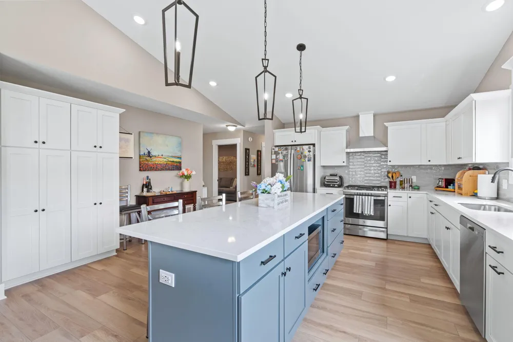13683 Legends View Court #18 Holland, MI 49424