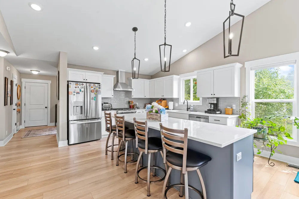 13683 Legends View Court #18 Holland, MI 49424