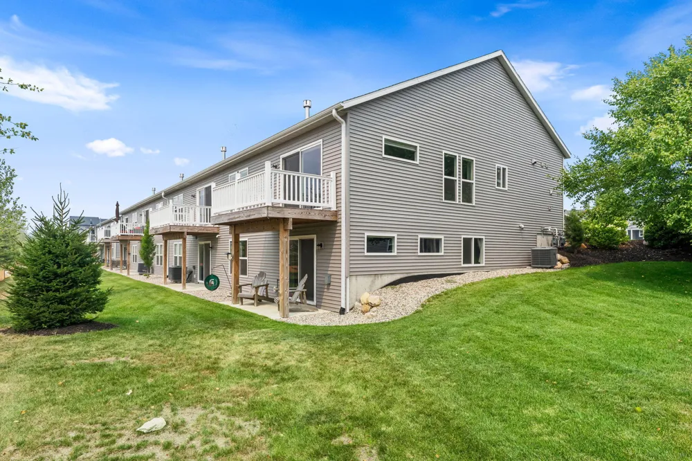 13683 Legends View Court #18 Holland, MI 49424