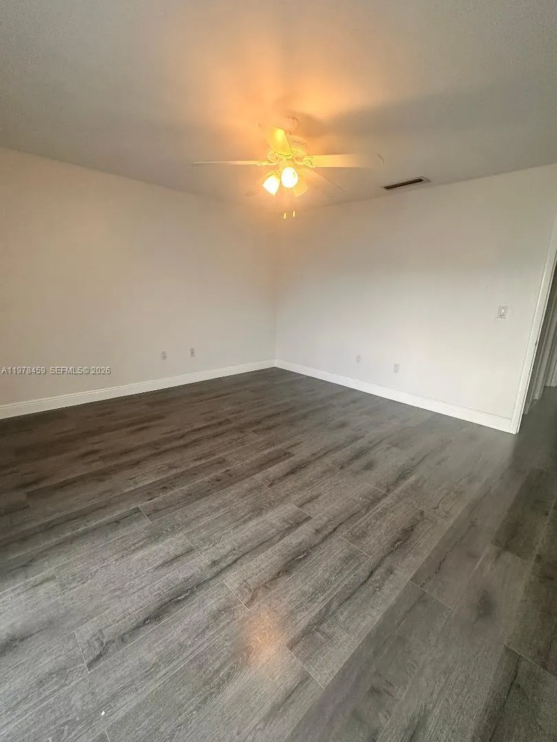 9400 SW 170th St #103 Palmetto Bay, FL 33157