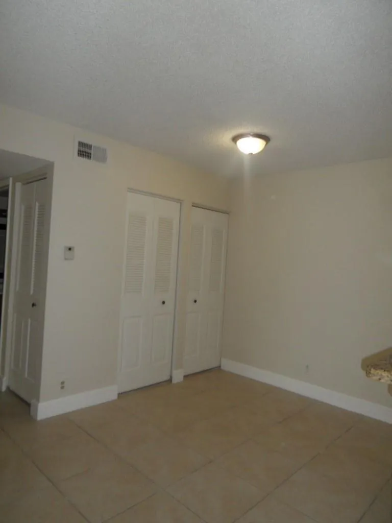 10773 CLEARY BOULEVARD #110 Plantation, FL 33324