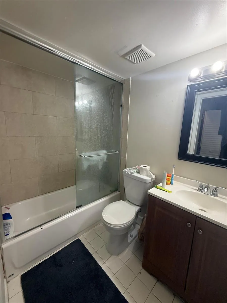 10773 CLEARY BOULEVARD #110 Plantation, FL 33324