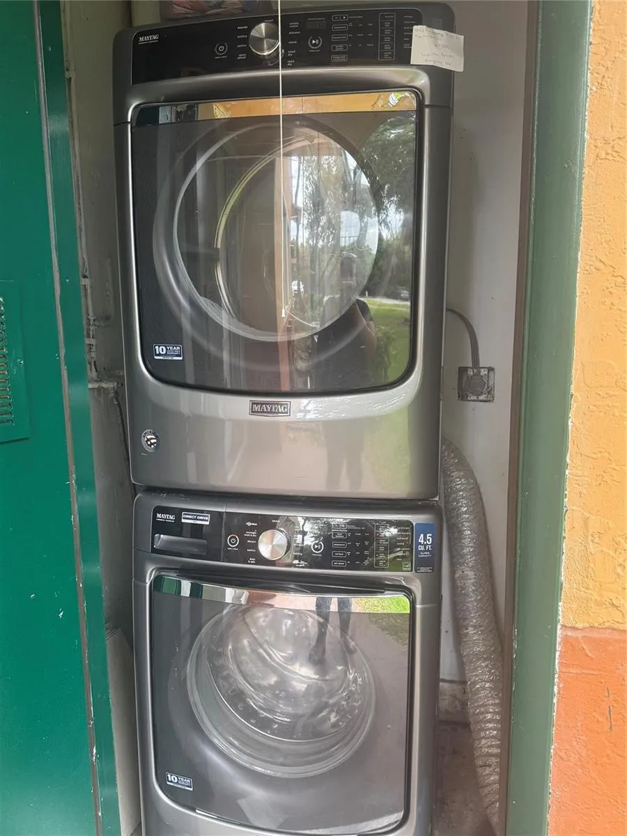 10773 CLEARY BOULEVARD #110 Plantation, FL 33324